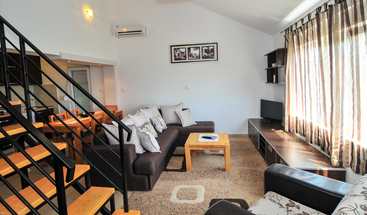 Apartments Pean تيفات المظهر الخارجي الصورة