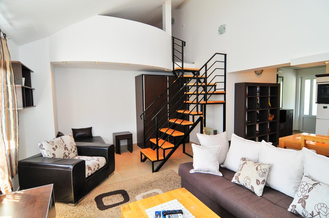 Apartments Pean تيفات المظهر الخارجي الصورة