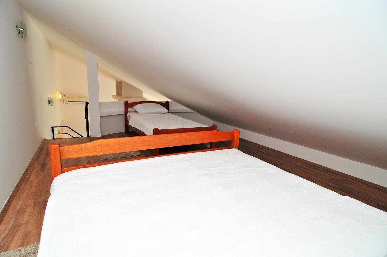 Apartments Pean تيفات المظهر الخارجي الصورة