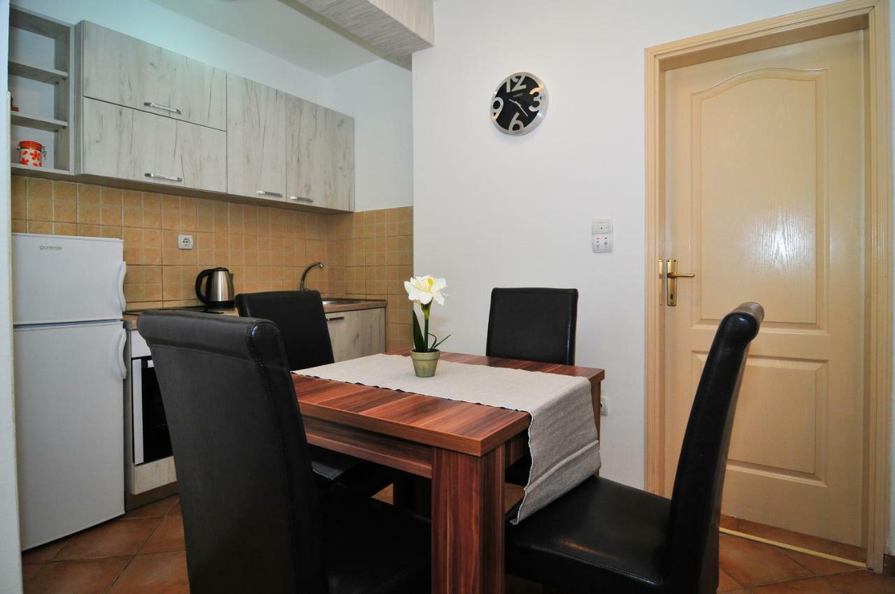 Apartments Pean تيفات المظهر الخارجي الصورة